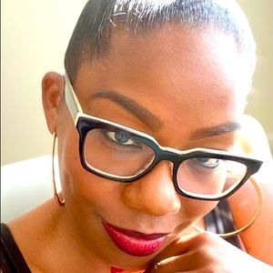 Meet your Posher, Deedy!!